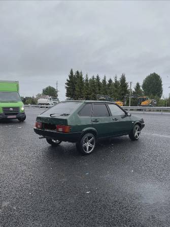 ВАЗ (Lada) 2109 21096 1.5 MT