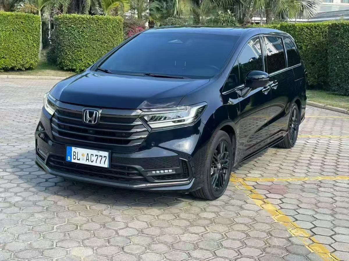 Honda Odyssey V Рестайлинг 2 2.0hyb CVT