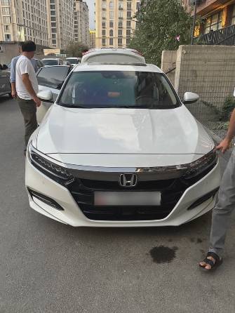 Honda Accord X 2.0 AT