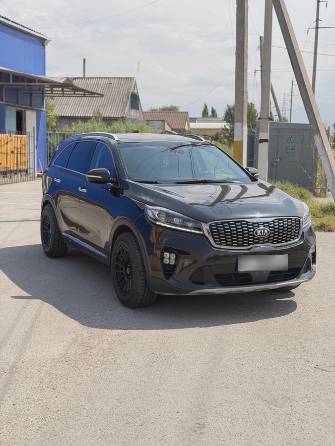 Kia Sorento III Prime Рестайлинг 2.2d AT 4WD