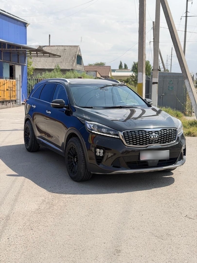 Kia Sorento III Prime Рестайлинг 2.2d AT 4WD