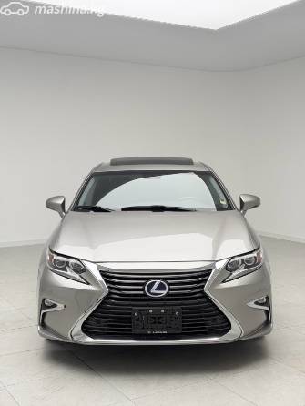 Lexus ES VI Рестайлинг 300h 2.5hyb CVT