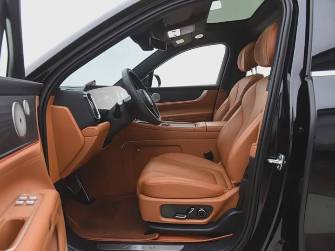 Aito M9 1.5hyb AT 4WD