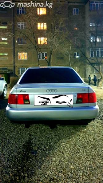Audi A6 I (C4) 1.8 MT