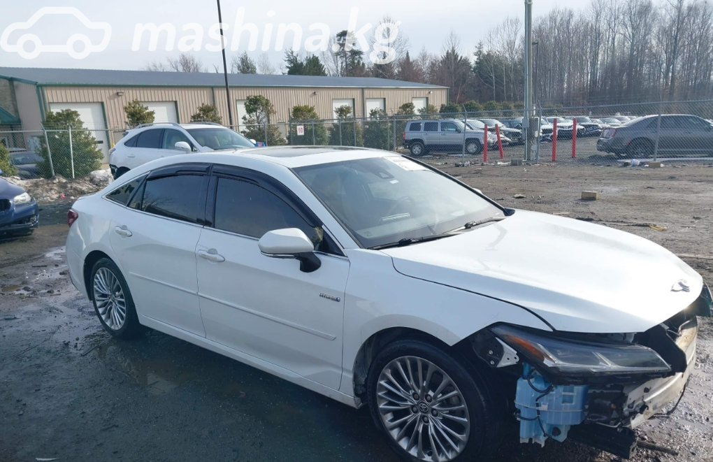 Открыть фото Toyota Avalon V 2.5hyb CVT
