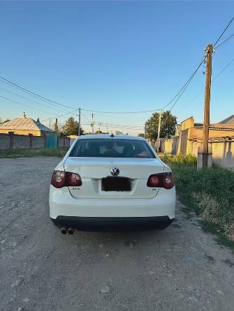 Volkswagen Jetta V 2.5 AT
