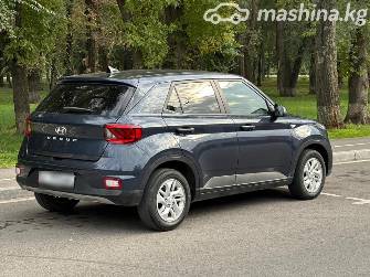 Hyundai Venue I 1.6 AT