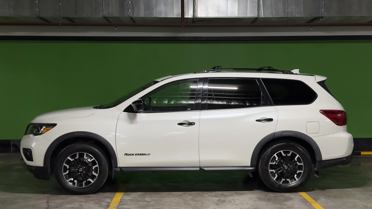 Nissan Pathfinder IV Рестайлинг 3.5 CVT 4WD