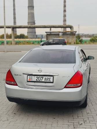 Nissan Teana I 2.4 AT