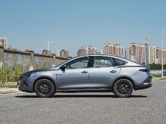 BYD Qin III DM-i 1.5hyb CVT