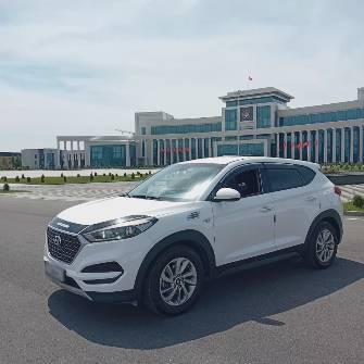 Hyundai Tucson III 1.7d AMT