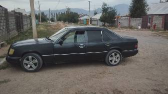 Mercedes-Benz W124 220 2.2 MT
