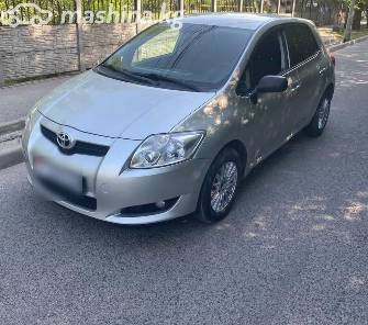 Toyota Auris I 1.6 AT
