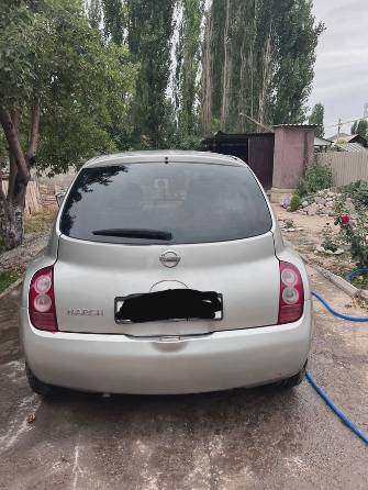 Nissan March III (K12) 1.4 AT