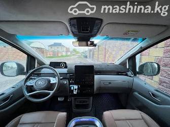 Hyundai Staria 3.5 AT