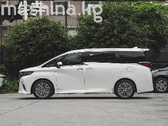 Toyota Alphard III Рестайлинг 2.5 Hybrid CVT