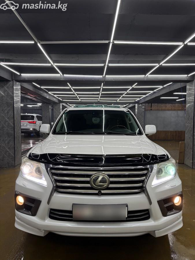Lexus LX III 570 5.7 AT 4WD