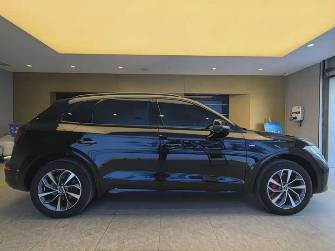 Audi Q5 II (FY) Рестайлинг 45 TFSI 2.0 AMT 4WD