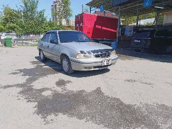 Daewoo Nexia I 1.5 MT