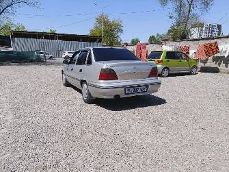Daewoo Nexia I 1.5 MT