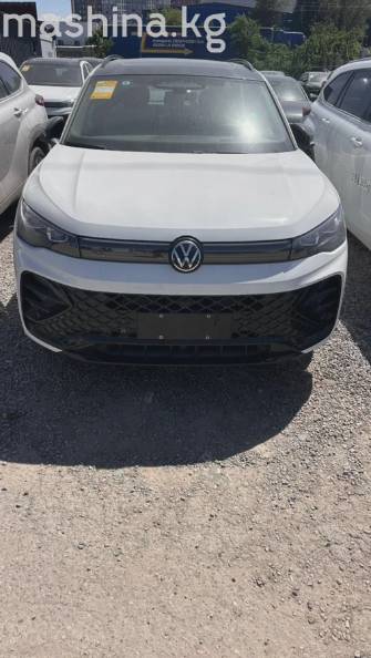 Volkswagen Tiguan II (China Market) L 2.0 AMT 4WD