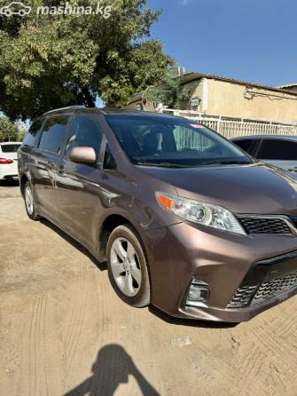 Toyota Sienna III Рестайлинг 2 3.5 AT