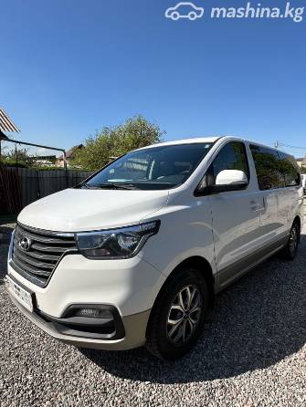 Hyundai Starex (H-1) II Рестайлинг 2 2.5d AT 4WD