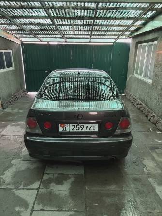 Lexus IS I 200 2.0 AT