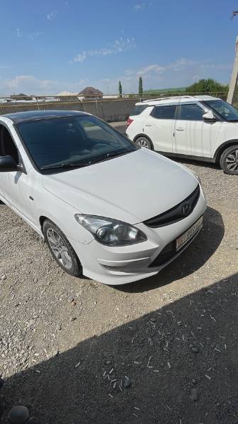 Hyundai i30 I Рестайлинг 1.6 AT