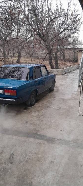 ВАЗ (Lada) 2107 21074-20 1.6 MT