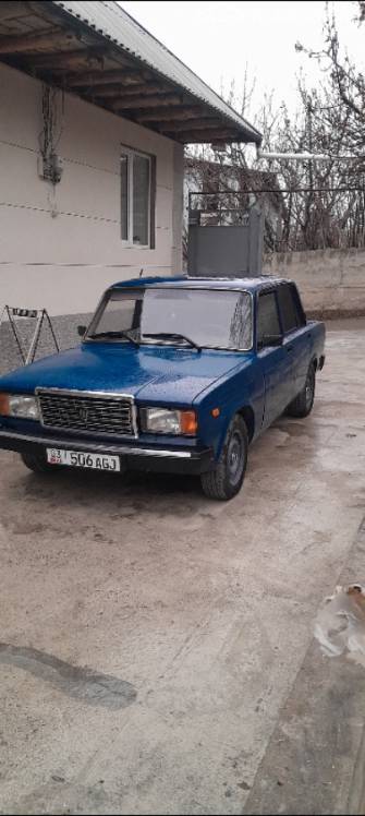 ВАЗ (Lada) 2107 21074-20 1.6 MT