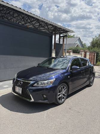 Lexus CT I Рестайлинг 2 200h 1.8hyb CVT
