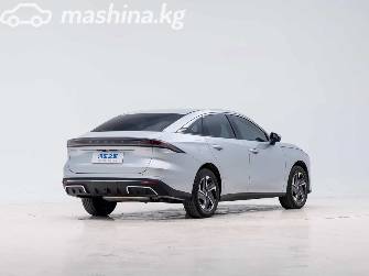 Geely Galaxy L6 60 km 1.5hyb AT
