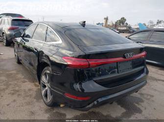 Audi A6 V (C8) Рестайлинг 55 TFSI e Long 2.0hyb AMT 4WD
