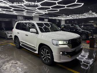 Toyota Land Cruiser 200 Series Рестайлинг 1 4.5d AT 4WD