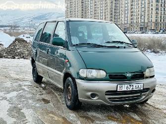 Nissan Serena I (C23) 1.6 MT