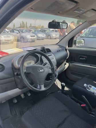 Daihatsu Sirion M2 1.3 MT 4WD