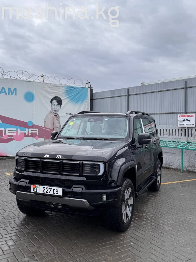 Открыть фото BAIC BJ40 I Рестайлинг 2.0 AT 4WD