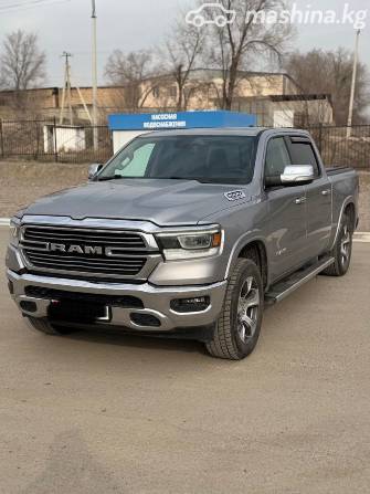 RAM 1500 V Quad Cab 5.7 AT 4WD