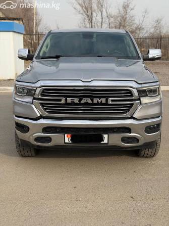 RAM 1500 V Quad Cab 5.7 AT 4WD