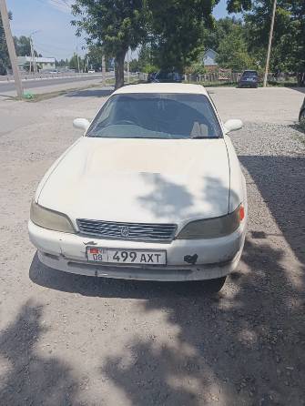 Toyota Mark II VII (X90) 2.5 AT