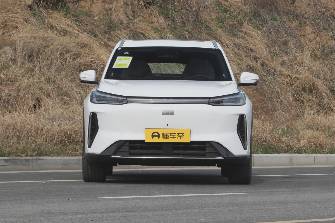 Geely Galaxy L7 9.11 kWh 1.5hyb AT