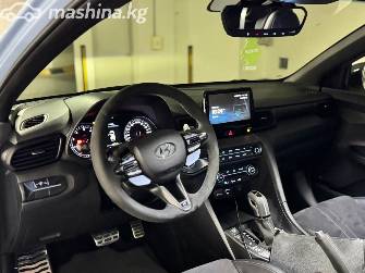 Hyundai Veloster II 2.0 AT