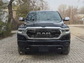 Dodge RAM RAM 1500 V Quad Cab 5.7 AT 4WD