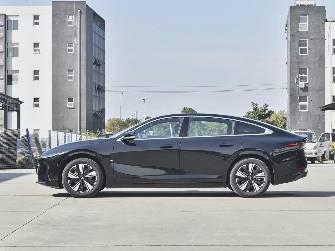 Changan Qiyuan Nevo A07 1.5hyb AT