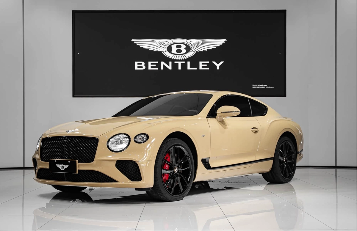 Открыть фото Bentley Continental R 6.8 AT