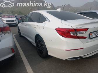 Honda Accord IX Рестайлинг 2.0hyb CVT