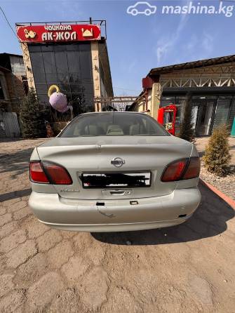 Nissan Primera II (P11) 2.0 MT
