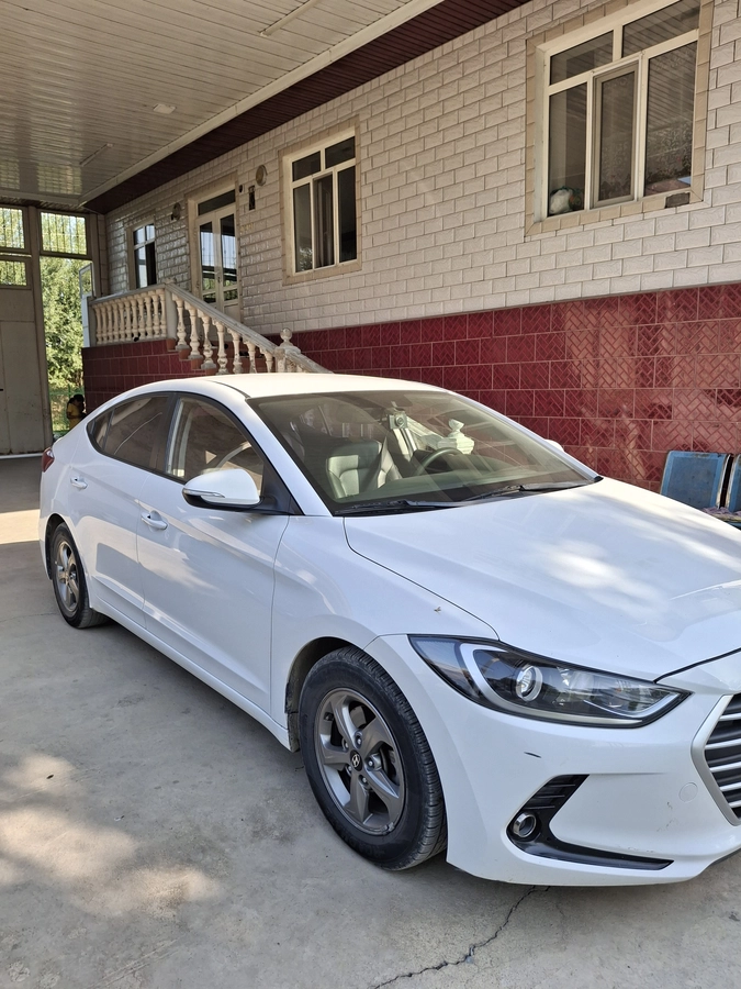 Открыть фото Hyundai Avante VI 1.6 AT