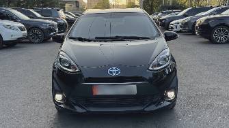 Toyota Prius c I Рестайлинг 1.5hyb AT
